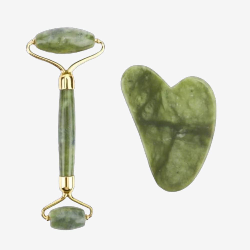 رولر و حجر غواشا لعمل مساج للوجه - صورة 1